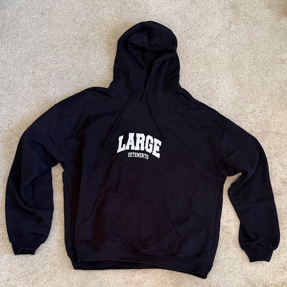VETEMENTS Black ‘Large’ Hoodie